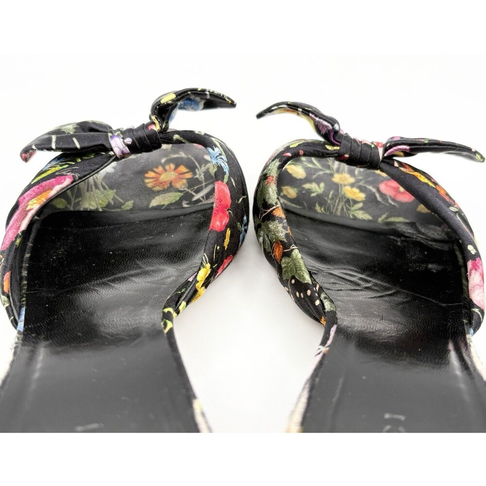 Gucci Black Satin Kitten Heels w/ Colorful Floral Pattern & Bow Y2K Size 6.5 - Picture 10 of 15